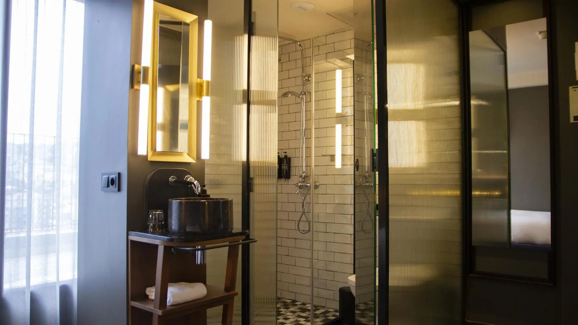 Letoh Letoh San Sebastian Hotel